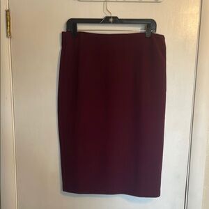 Elegant Burgundy Pencil Skirt